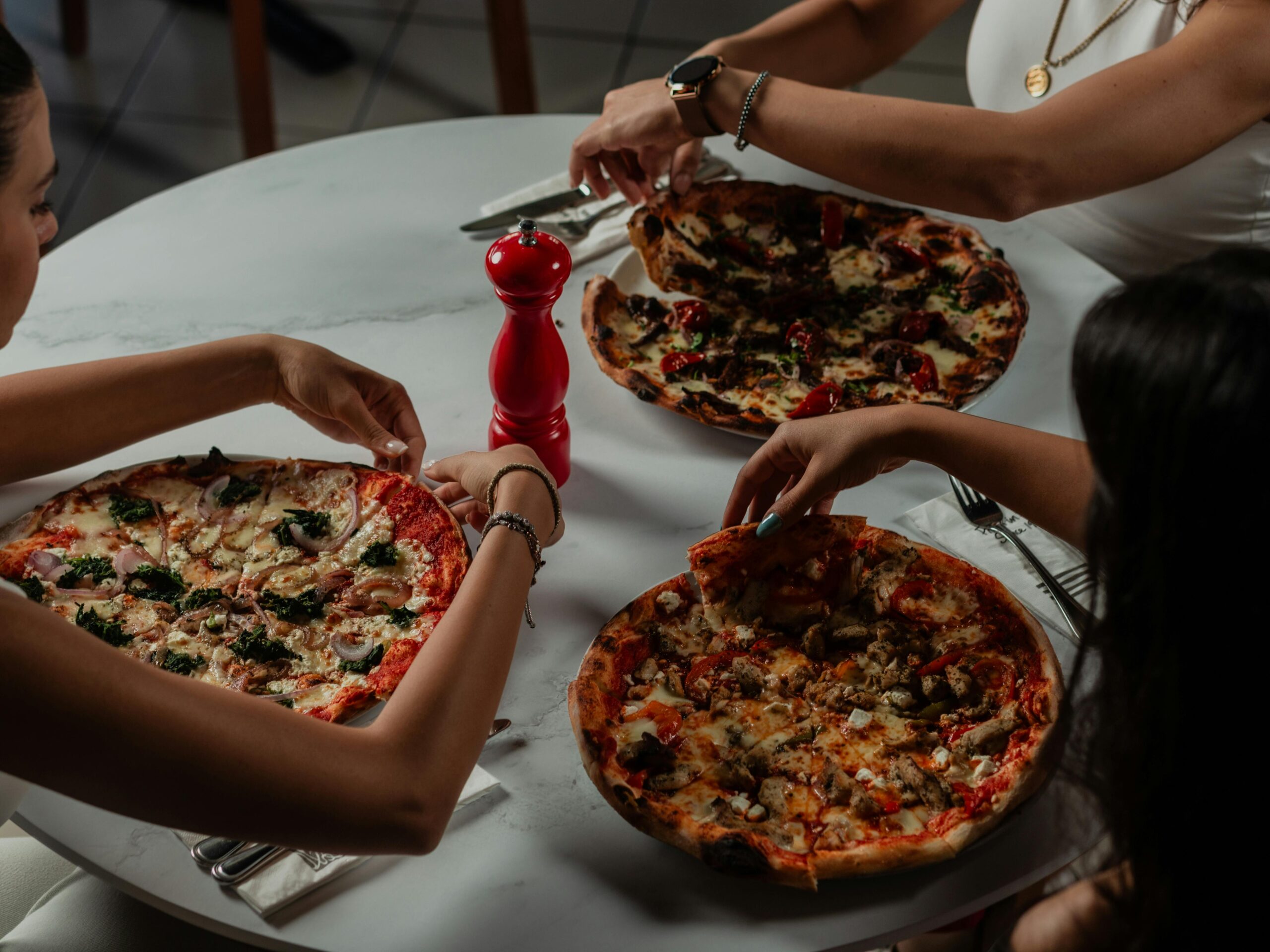 Primavera Pizza: Fresh Spring Flavors on a Crust You'll Crave