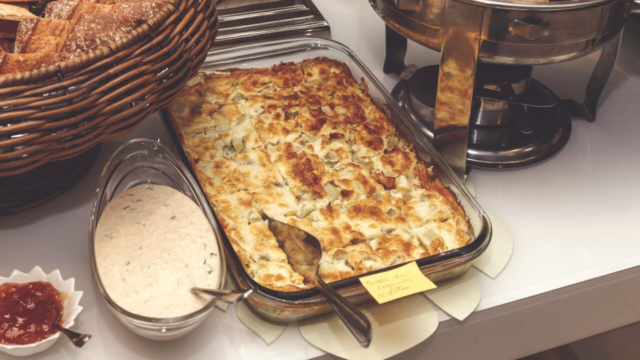Mac and Cheese Meatloaf Casserole: Seriously Food Mashup